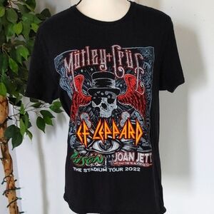 Motley Crue Stadium Tour 2022 Tee M